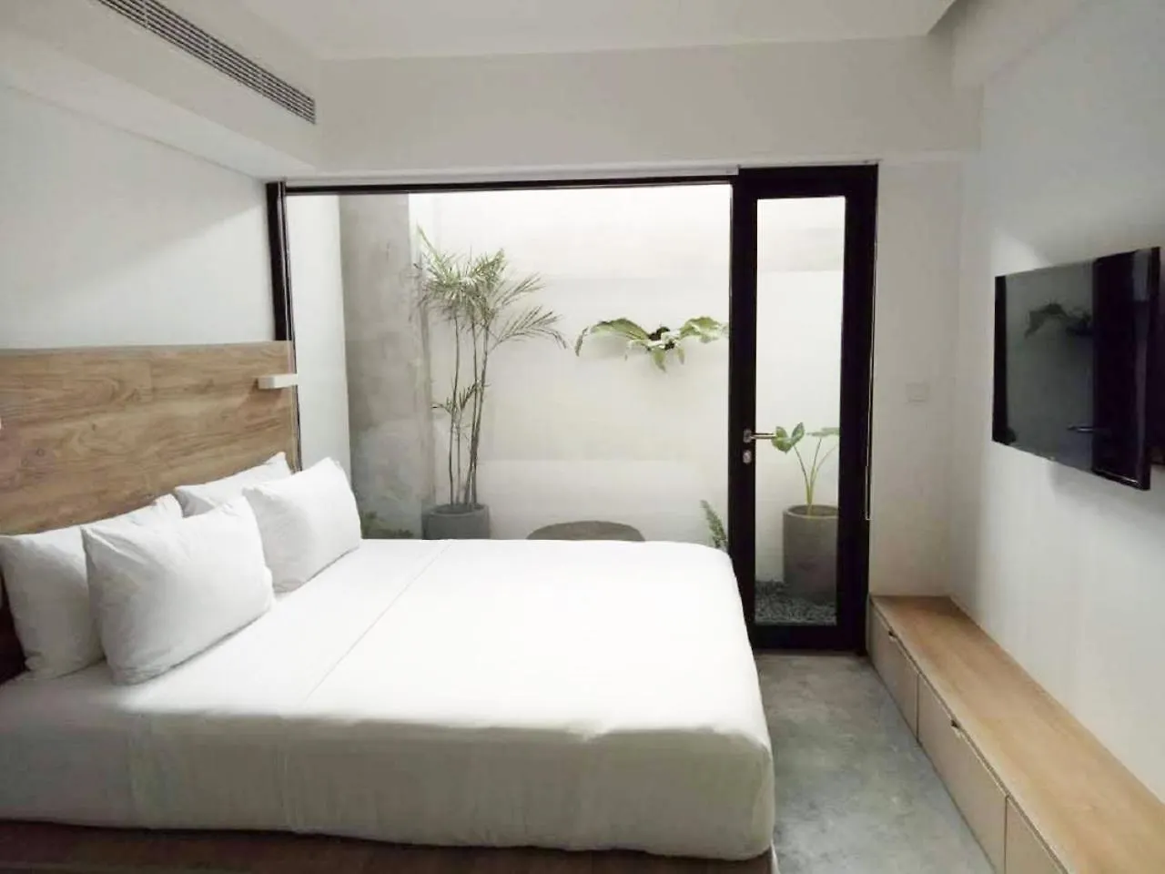 Hotel Lloyd'S Inn Bali Seminyak